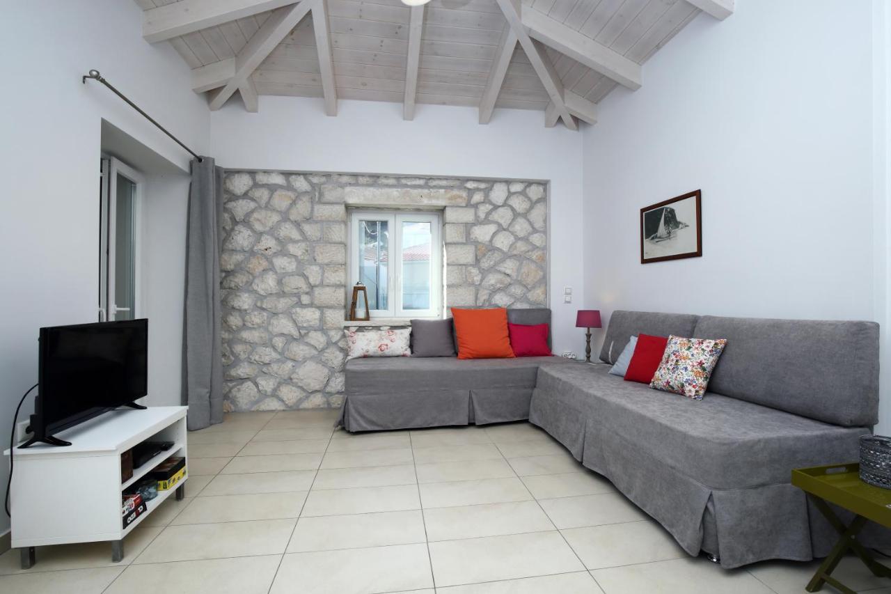Wild Sea Apartments Айос-Никитас Экстерьер фото